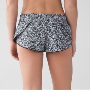 LuluLemon Surf Shorts ll Reversible Black White